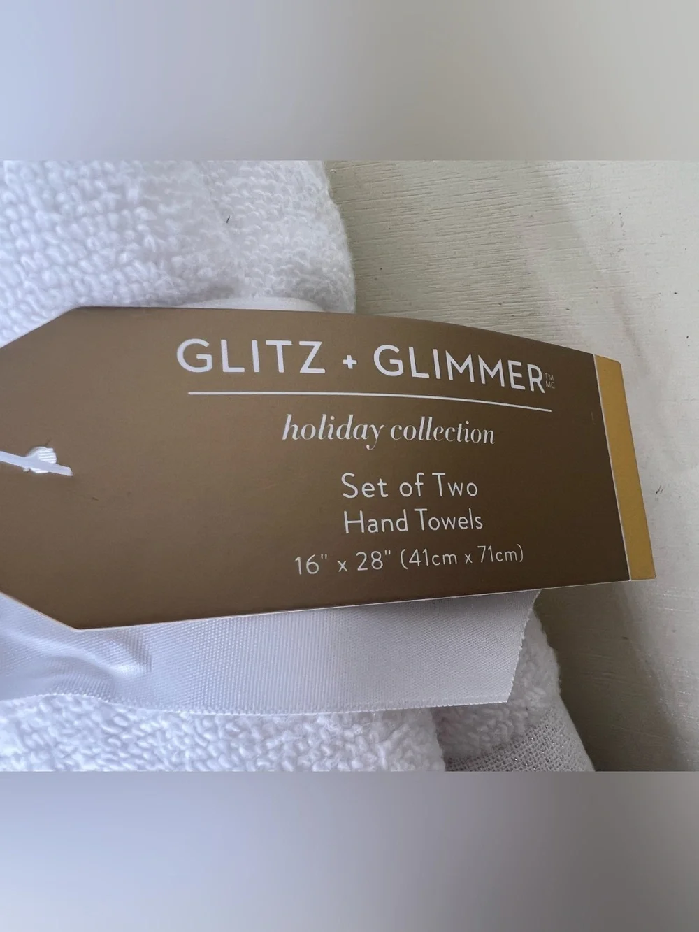 Brand New- Glitz & Glimmer JOY Christmas Hand Towels - Set of 2